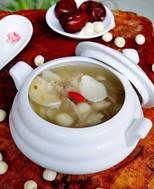 说明: 莲子百合煲瘦肉